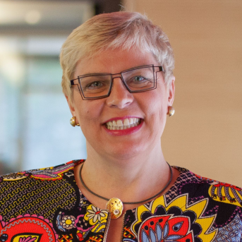 Prof. Dr. Erdmuthe Meyer zu Bexten Ein Portrait von einer Frau