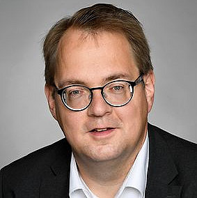 Ein Portrait von einem Mann