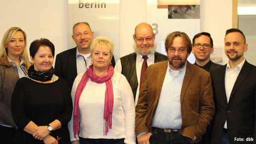 dbb-Verhandlungskommission für die Sicherheitskräfte an Flughäfen in  Berlin und Brandenburg dbb-Verhandlungskommission für die Sicherheitskräfte an Flughäfen in 
Berlin und Brandenburg