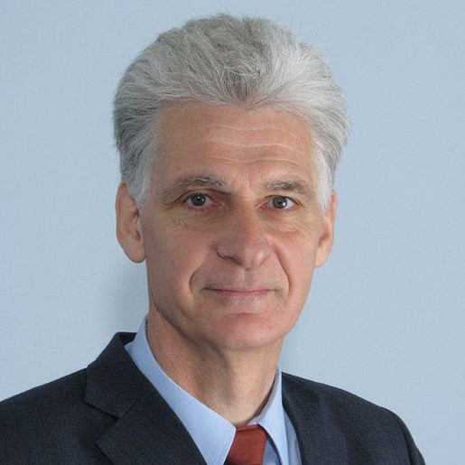 Dr. Rolf Schmachtenberg Ein Portrait von einem Mann