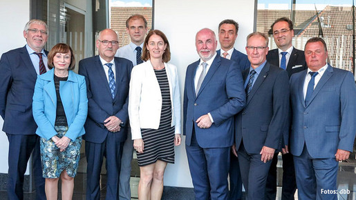 Der dbb mit seinen Fachgewerkschaften Justiz bei Bundesjustizministerin Katarina Barley