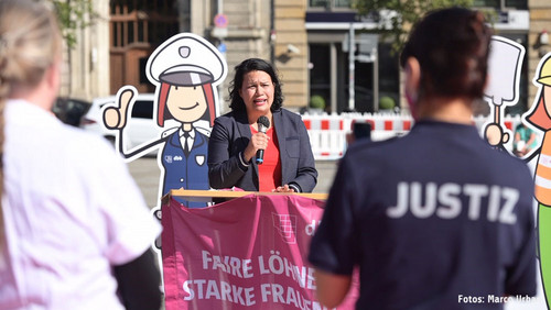 4,8 Prozent sind gerecht: Wir Frauen im öffentlichen Dienst sind ...