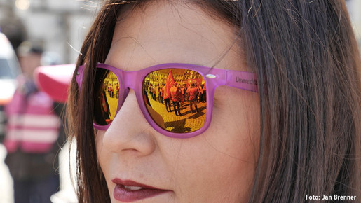 Warnstreiks und Demonstrationen im öffentlichen Dienst Warnstreiks und Demonstrationen im öffentlichen Dienst