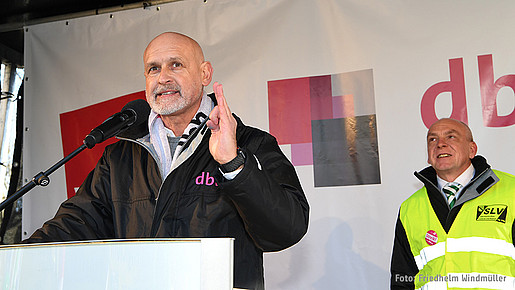 Volker Geyer auf der Demonstration in Dresden