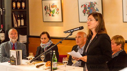 Club September 2013, 1