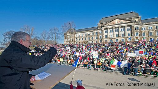 Warnstreiks im öffentlichen Dienst Sachsens - Zentrale Kundgebung in Dresden: Warnstreiks im öffentlichen Dienst Sachsens - Zentrale Kundgebung in Dresden: