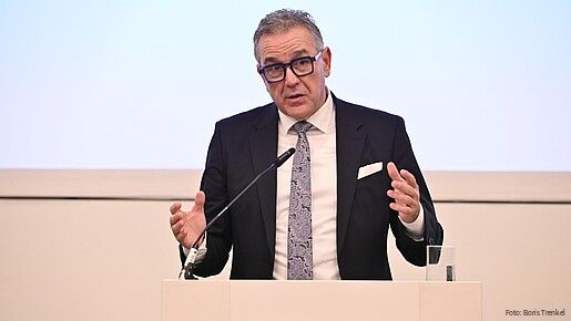 Andreas Hemsing am Rednerpult