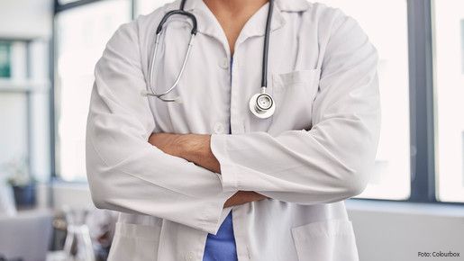 healthcare, arms, crossed, medical, man, hands, doctor, hospital, professional, wellness, hand, health, care, surgery, leader, medicine, arm, arms crossed, consulting, leadership, clinic, profession, innovation, trust, expert, medic, consult, people, work, healthy, worker, science, job, support, collaboration, lab, help, doctors, insurance, uniform, confidence, career, research, consultant, stethoscope, check, coat, surgeon, results, checkup