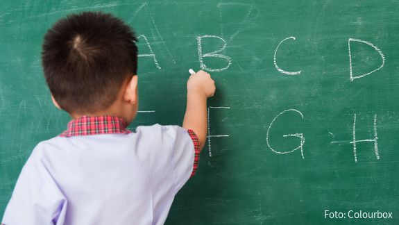 3s, abc, asian, background, black, blackboard, blank, board, boy, caucasian, chalk, chalkboard, child, childhood, children, class, classroom, copy space, copyspace, cute, drawing, education, elementary, green, hand, happy, imagination, kid, kindergarten, learn, learning, lesson, little, one, people, person, school, simple, smart, smile, student, study, teacher, thai, uniform, using, write, writing, young