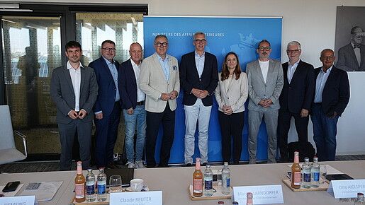 Die EULOS-Delegation mit der luxemburgischen Digitalisierungsministerin Stéphanie Obertin und Innenminister Léon Gloden .