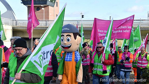 VDStra Straßenblockade in Berne 
