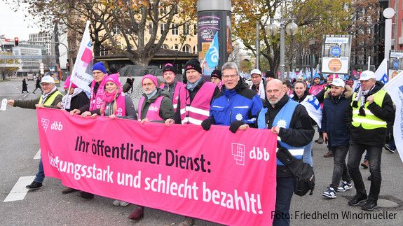 Einkommensrunde, TdL, Demo, Stuttgart