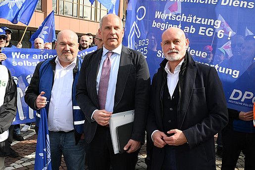 Einkommensrunde Hessen: Kundgebung in Bad Homburg