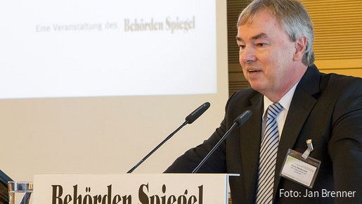 dbb Chef auf Demografie-Kongress