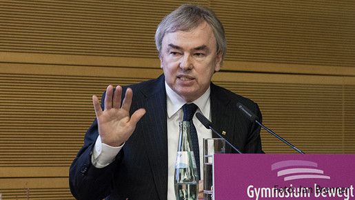 Klaus Dauderstädt auf dem 39. Deutscher Philologentag Klaus Dauderstädt auf dem 39. Deutscher Philologentag