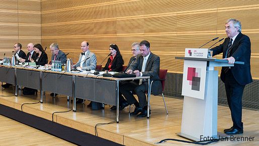 dbb Bundesvorstand tagte in Berlin dbb Bundesvorstand tagte in Berlin