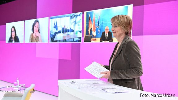 dbb Jahrestagung Panel Migration dbb Jahrestagung 2022 Panel Migration