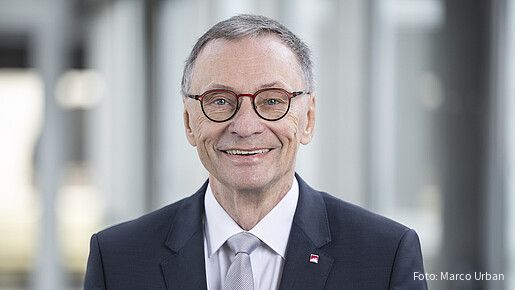 Das Foto zeigt Horst Günther Klitzing, Vorsitzender der dbb bundesseniorenvertretung