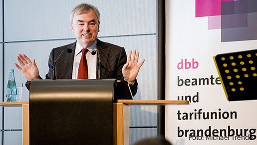 Klaus Dauderstädt auf dem Gewerkschaftstag des dbb Landesbundes Brandenburg