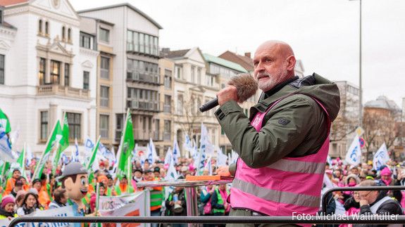 Beamtenbund, DBB, Demonstration, Deutscher Beamtenbund, Finanzministerium, Fotoauftrag, Gewerkschaft, Hannover, Streik, Tarifverhandlungen