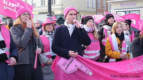 Einkommensrunde Öffentlicher Dienst Bund und Kommunen 2023 Warnstreik und Protest Mecklenburg-Vorpommern
