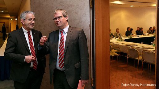 Auftaktrunde Entgeltordnung Lehrkräfte: Willi Russ und Jens Bullerjahn