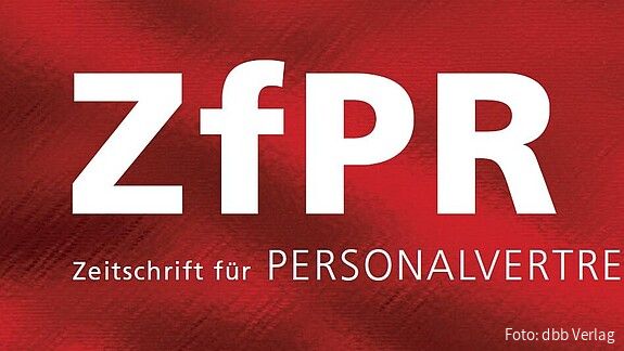 Eine Grafik mit weißer Schrift "ZfPR" auf rotem Grund