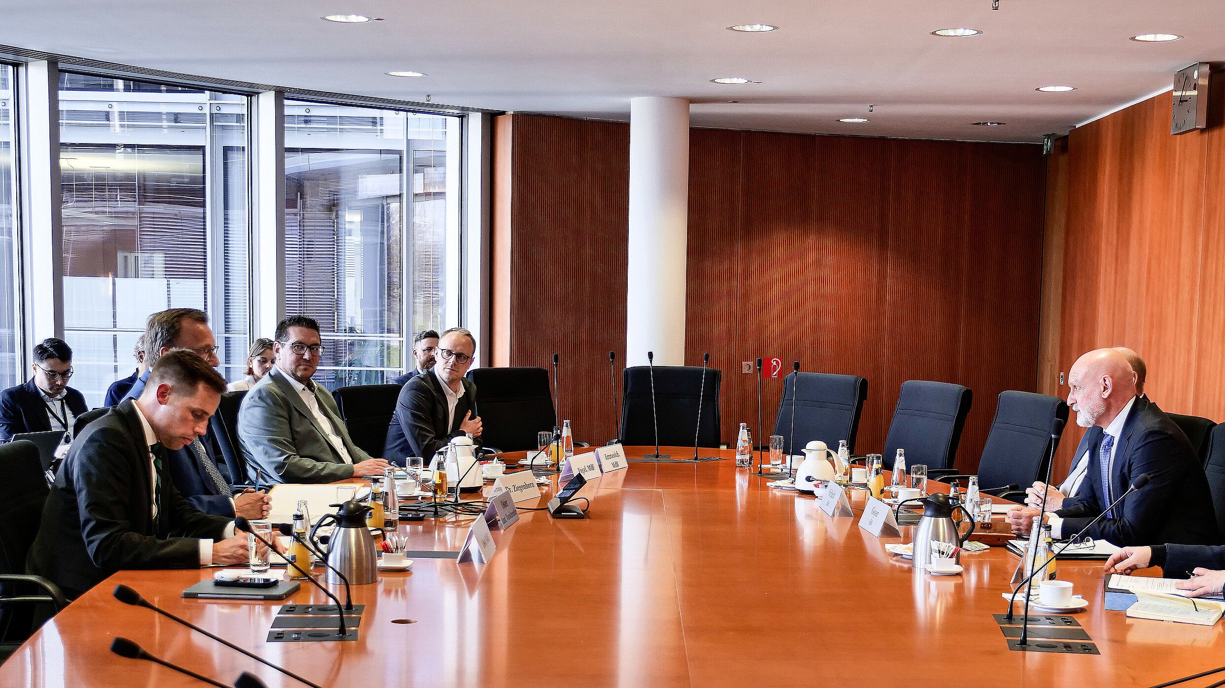 „Wer die Beschäftigten des öffentlichen Dienstes angreift, greift den Staat an“