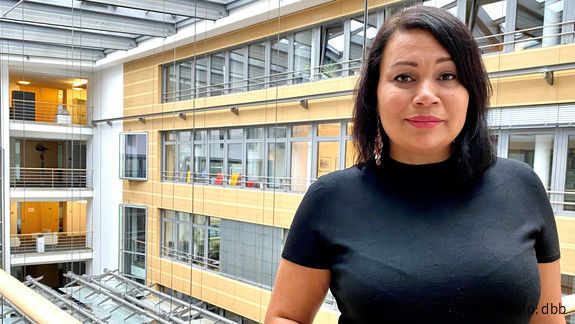 dbb frauen Chefin Milanie Kreutz dbb frauen Chefin Milanie Kreutz