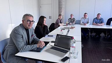 dbb-Verhandlungsführer Hemsing: „Höchste Zeit für Verbesserungen“