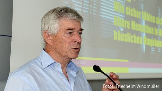 Eröffnung durch Wolfgang Speck Eröffnung durch Wolfgang Speck