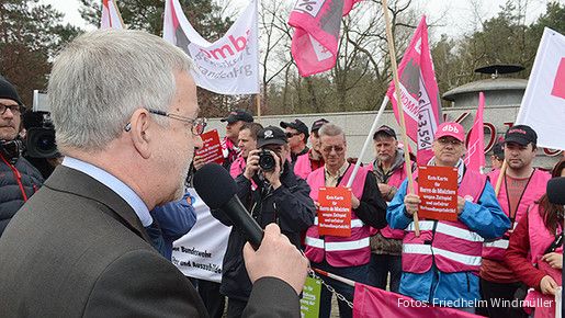 Beginn der 3. Verhandlungsrunde in Potsdam