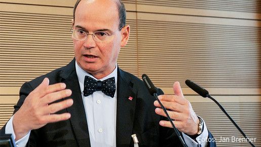 Benra auf dem Demografiekongress  Benra auf dem Demografiekongress